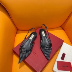 Valentino flat shoes